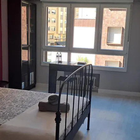Habitacion Centro Bano Privado Piso Compartido Accommodatie bij particulieren